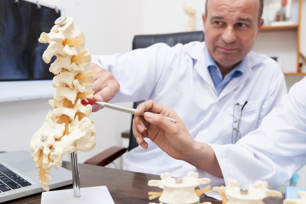 Can ankylosing spondylitis cause sciatica?